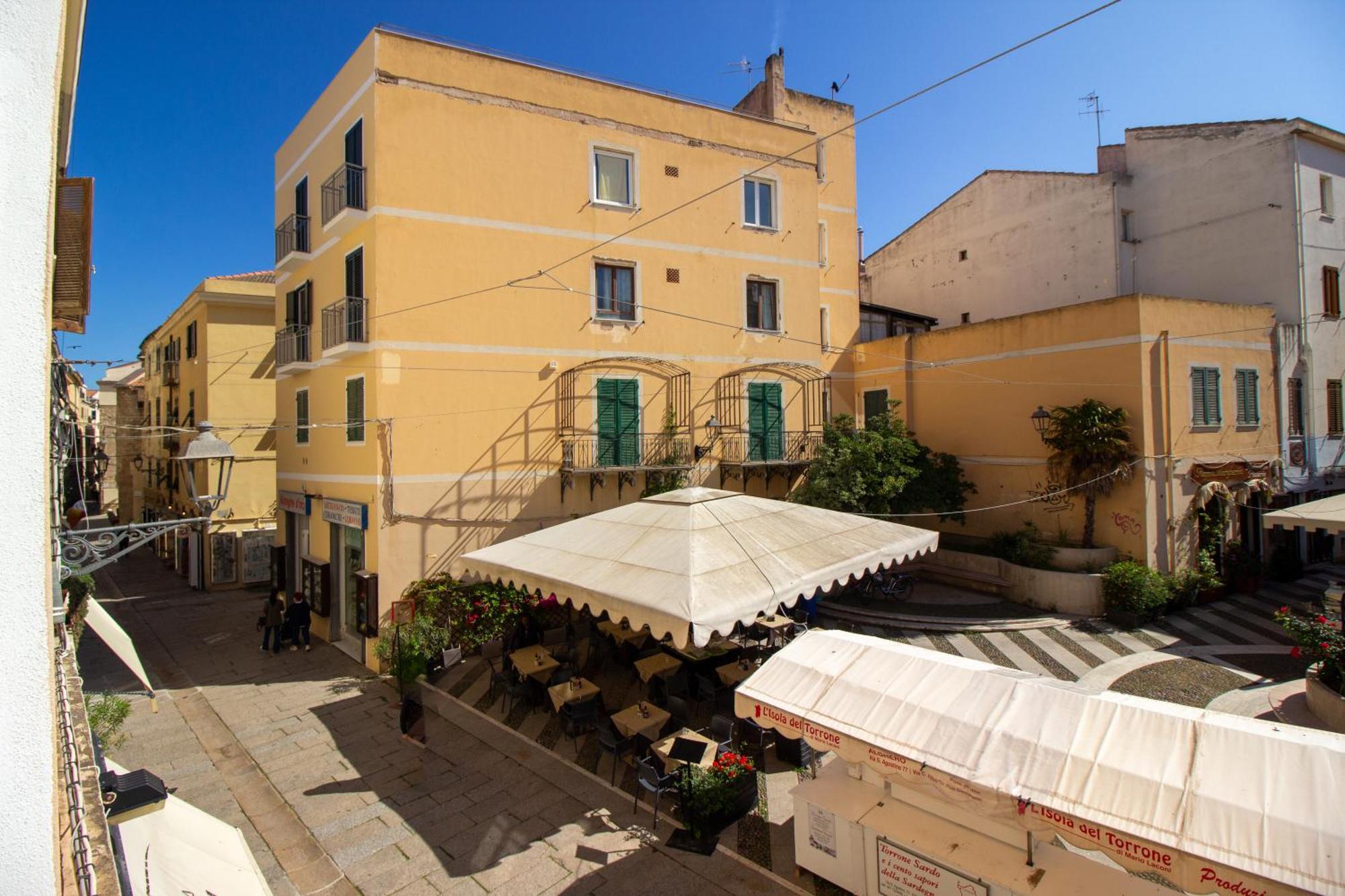 Alghero Appartamento In Centro Casa Ferret Bagian luar foto